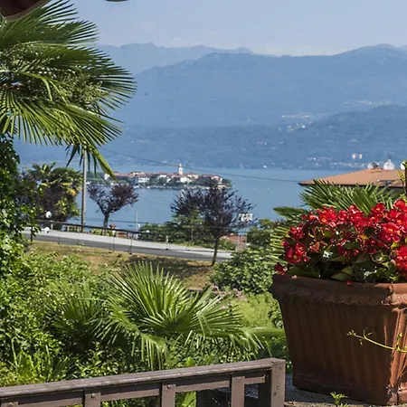 Angela Villa Stresa